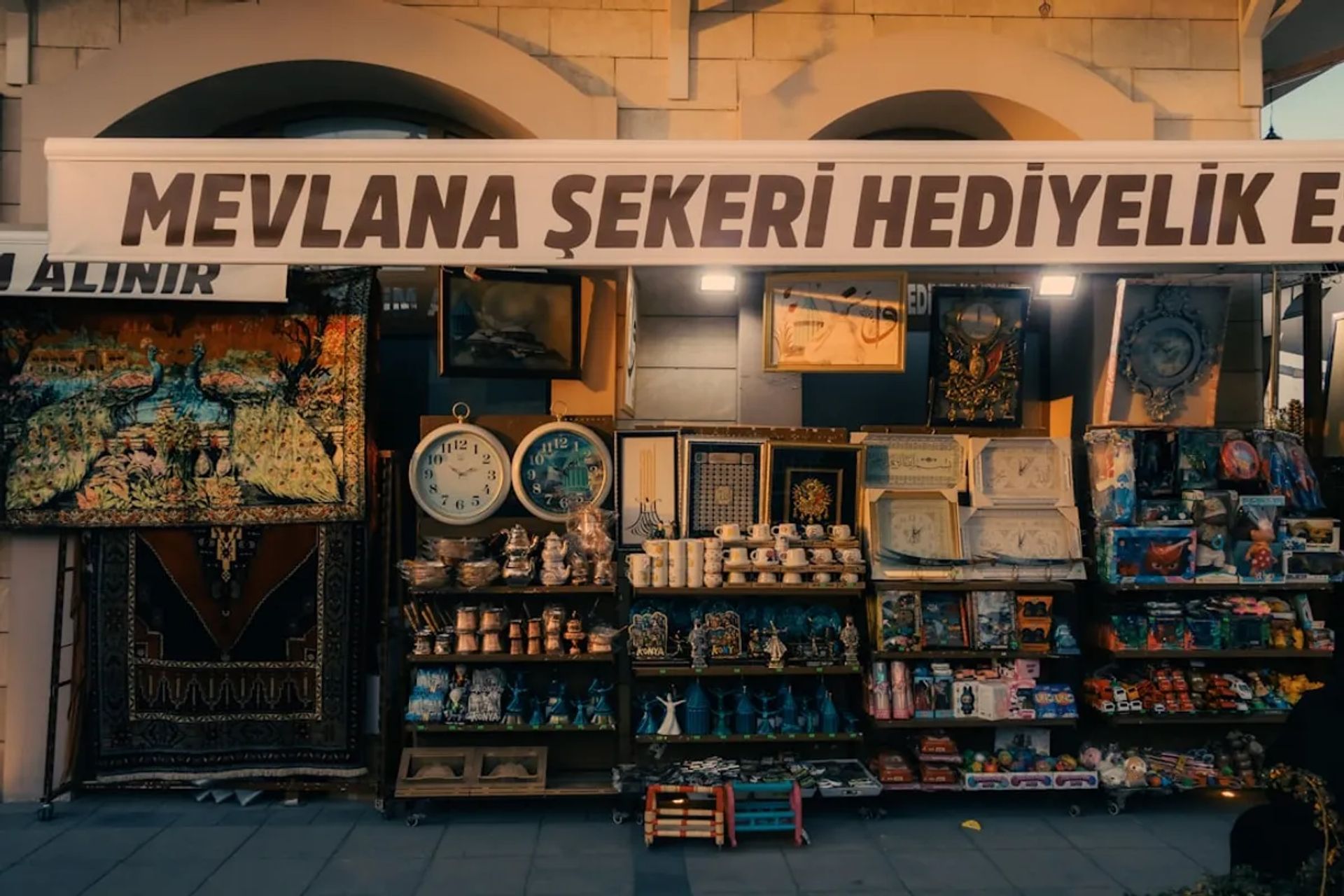 Şanlıurfa'da Artuklular ve Selçuklular Dönemine Ait Tarihi Eserler Rehberi