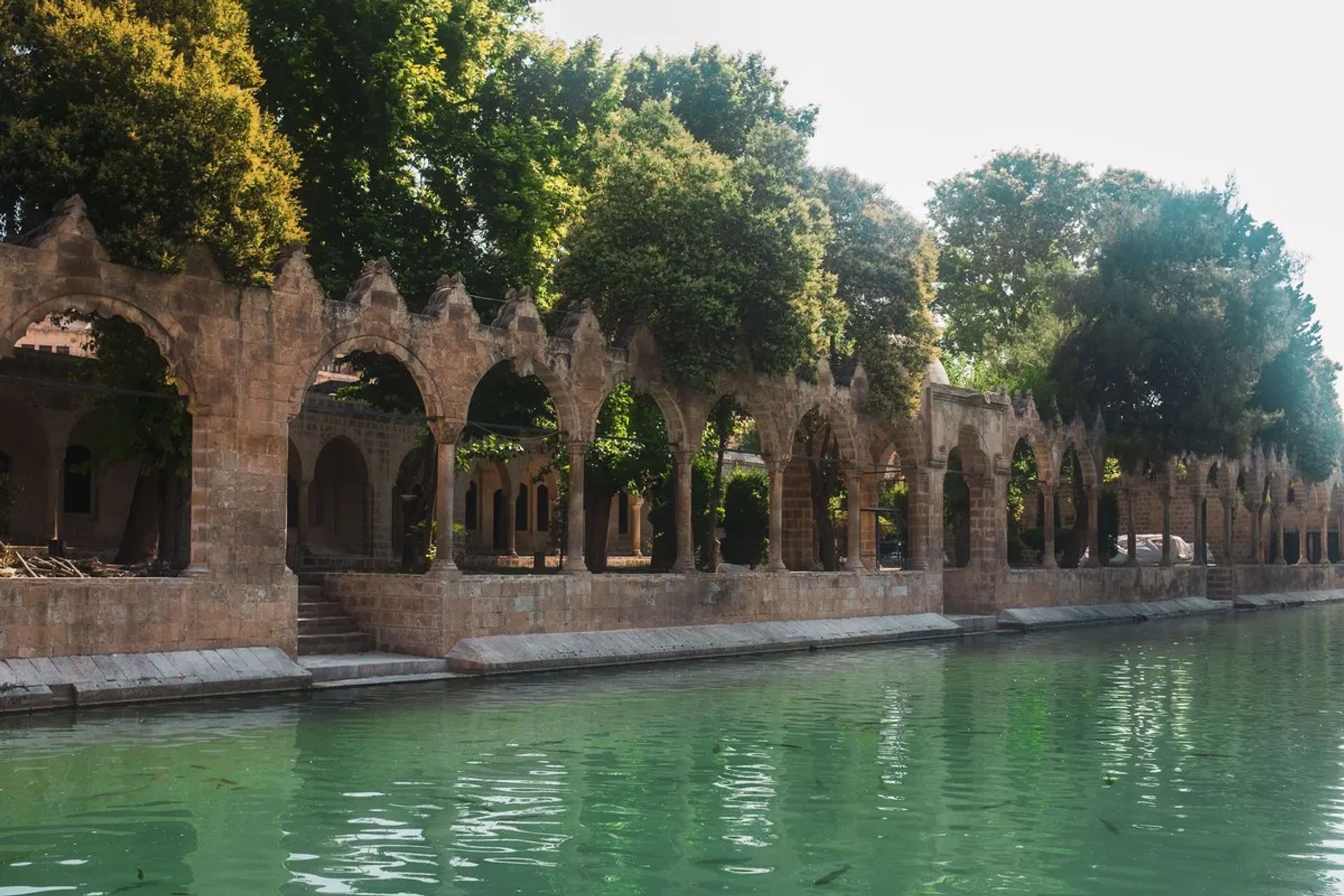 Balıklıgöl’ün Sabahın Huzuru: Güneş Doğumu Şöleni