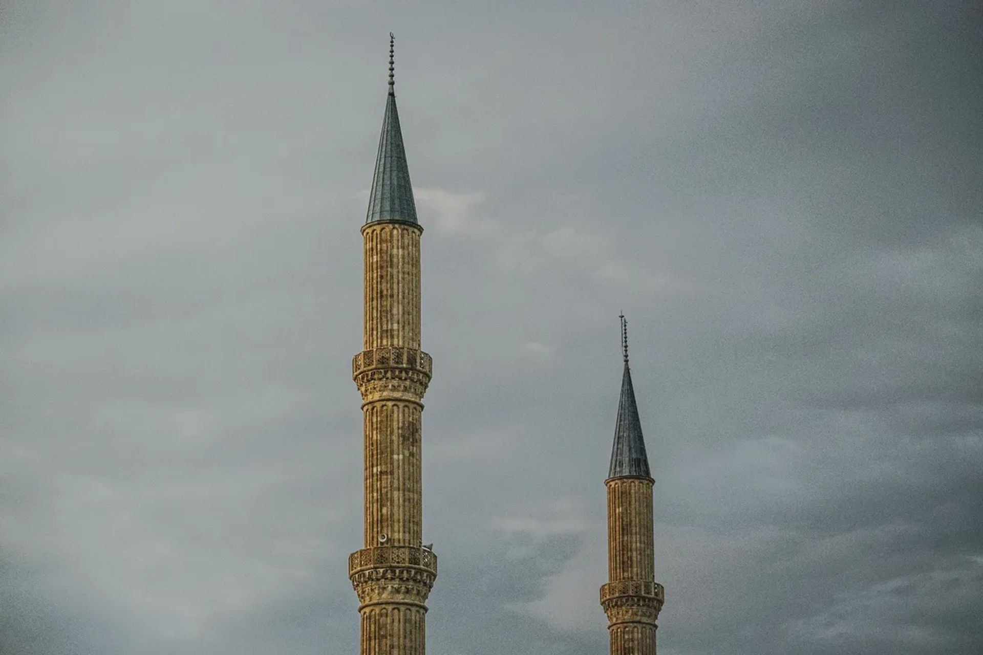 Şanlıurfa’nın Tarihi Cami Bahçeleri ve Yeşil Alanları
