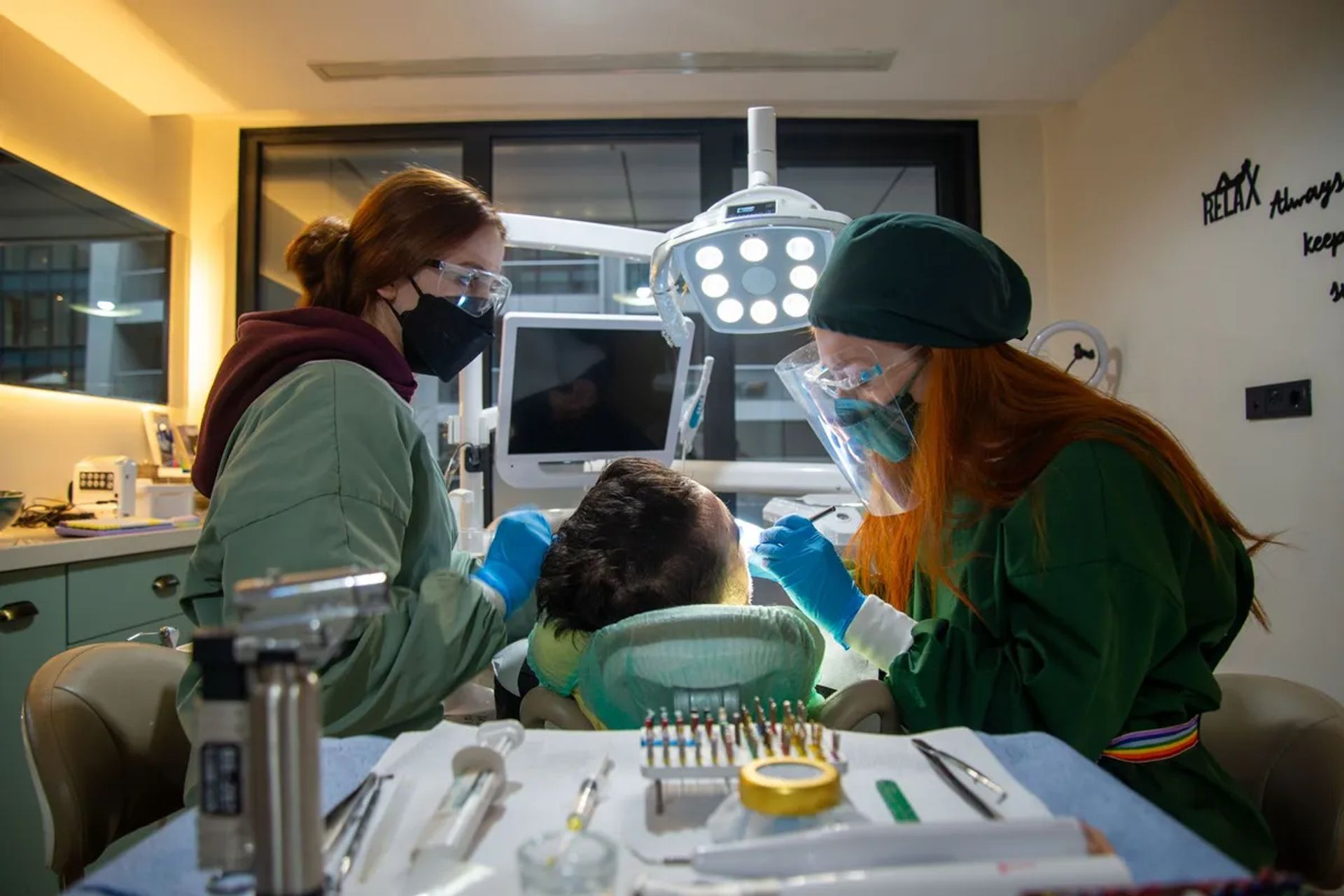 Şanlıurfa Diş Klinikleri: İmplant, Ortodonti ve Fiyat Rehberi