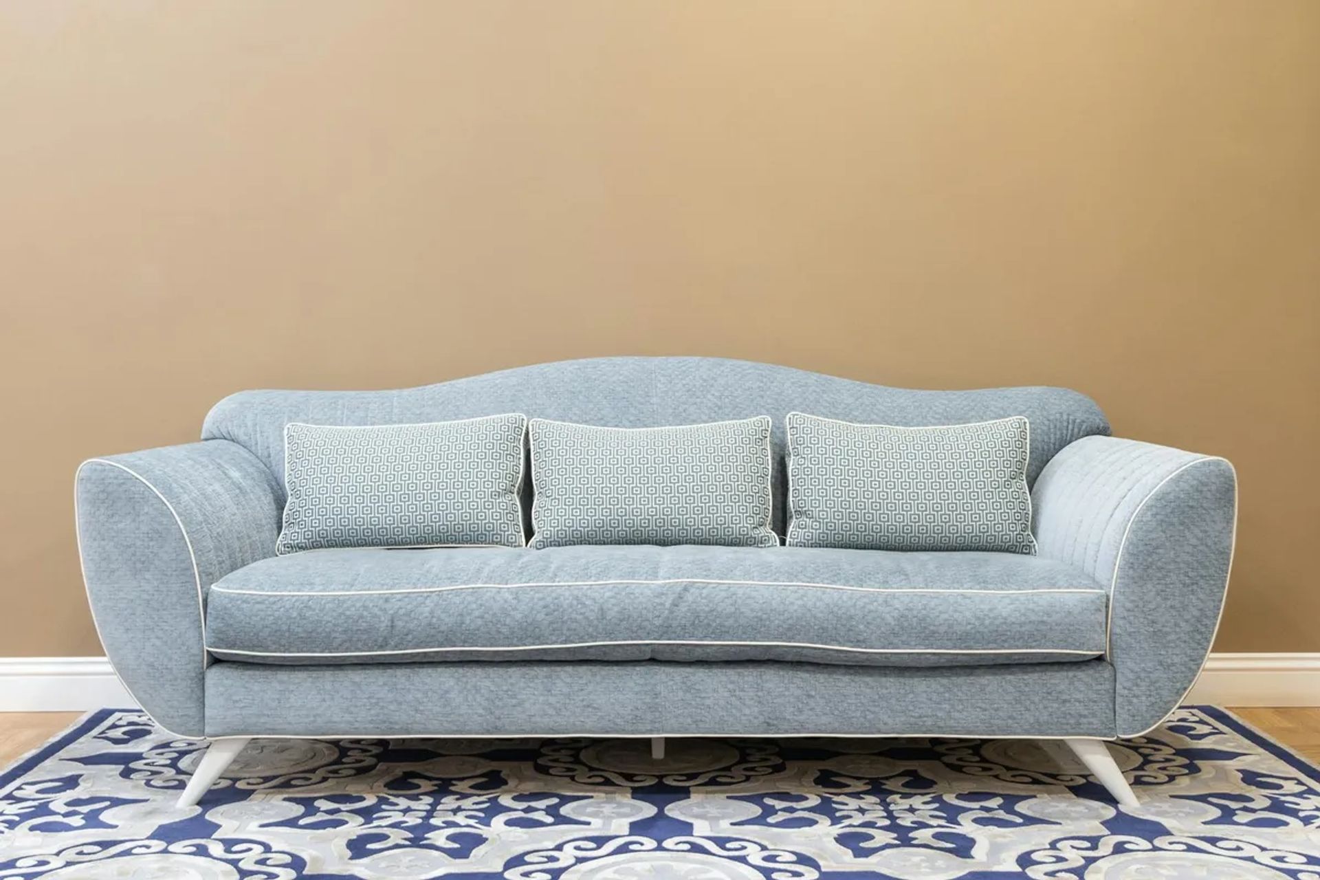 Şanlıurfa'da Halı, Mobilya ve Ev Dekorasyonu: İç Mimar ve Mağaza Rehberi