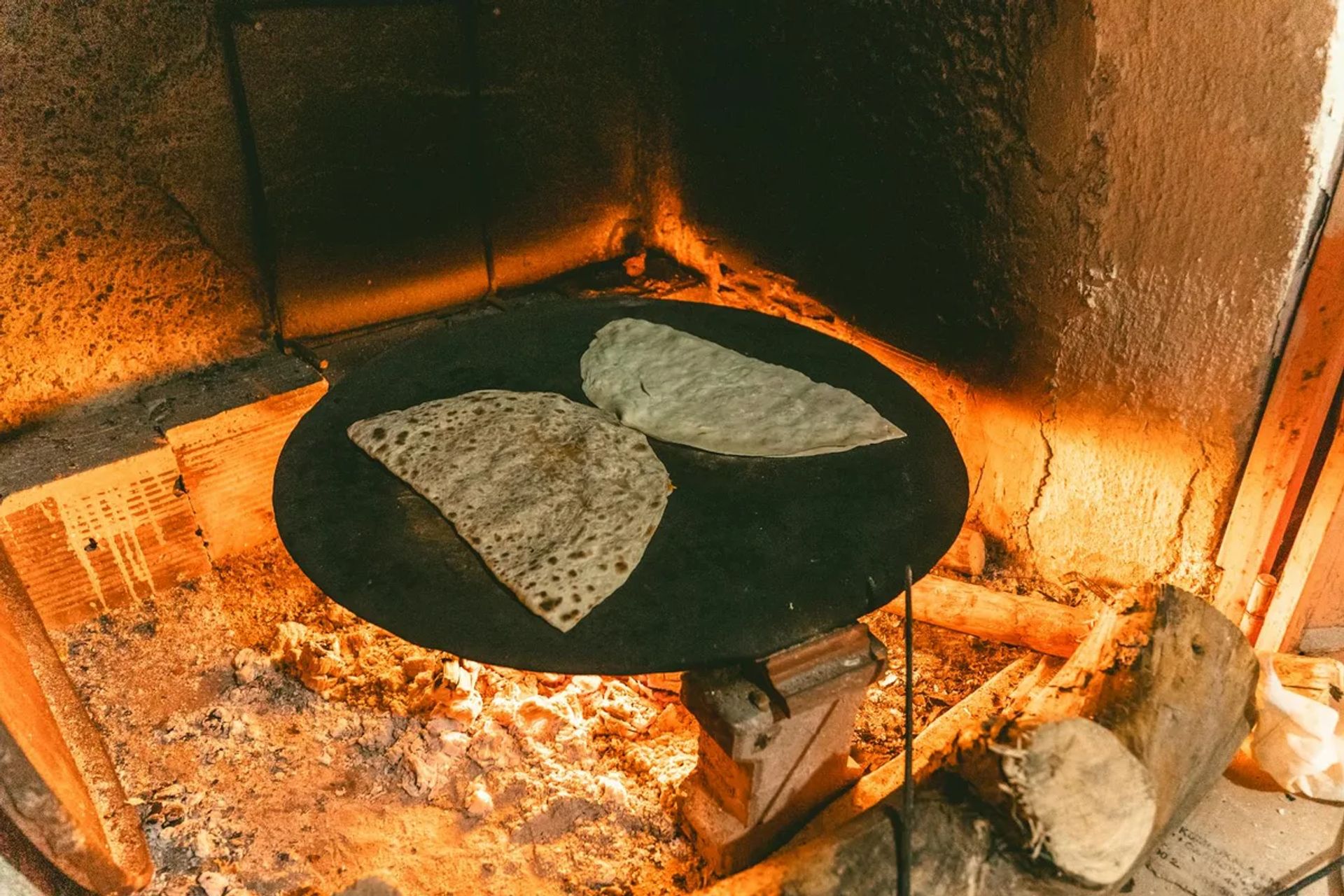 Şanlıurfa'da Kuyu Kebabı, Sac Kavurma ve Tandır Kültürü Rehberi