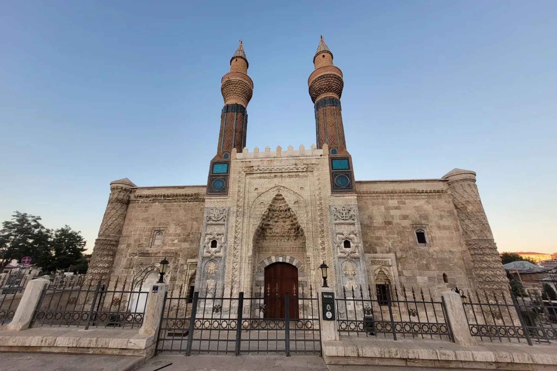 Şanlıurfa'da Mezopotamya Kültür Turları ve Gezi Rehberi