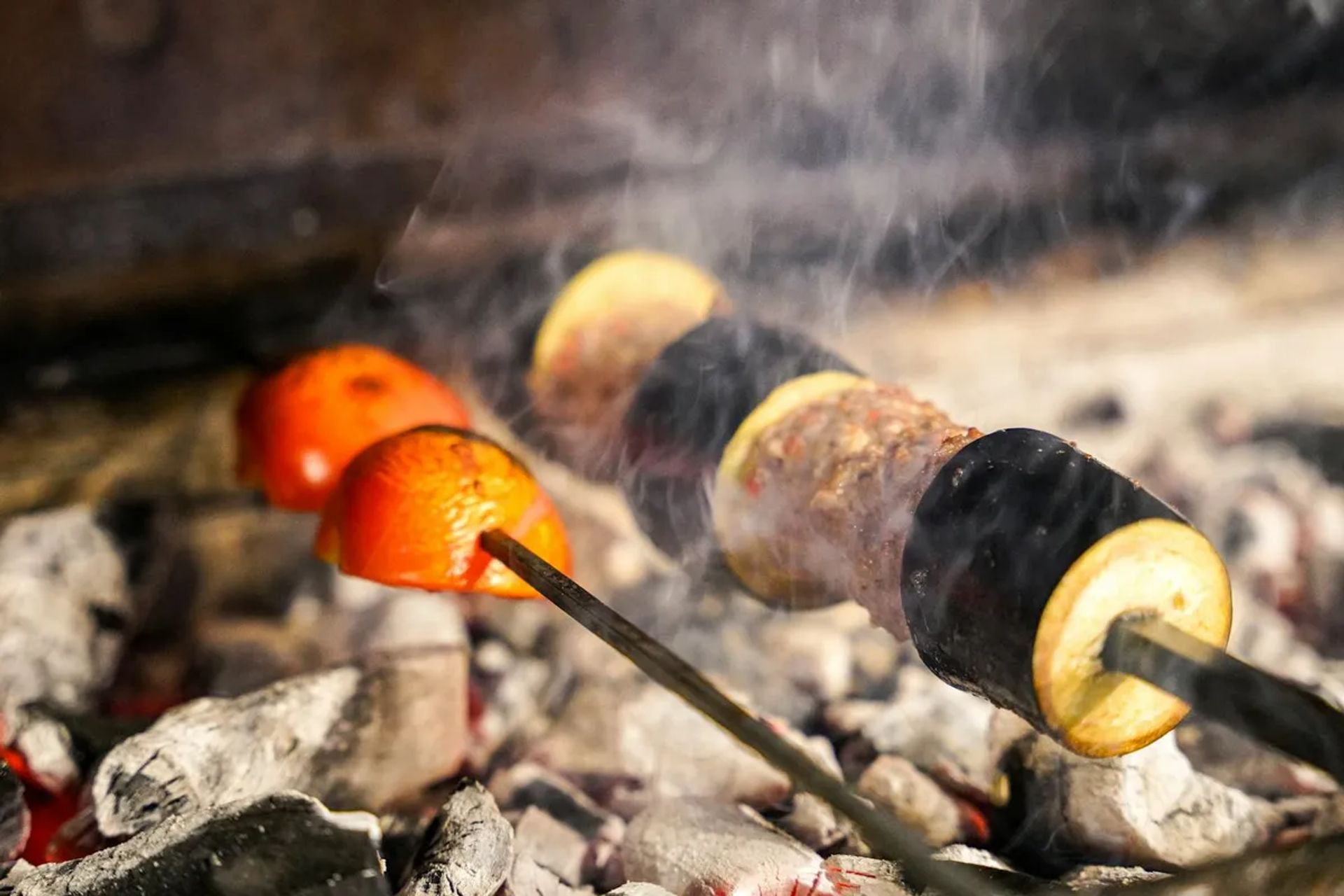 Şanlıurfa'da Soğan Kebabı, Patlıcan Yemekleri ve Et Lokantaları Rehberi