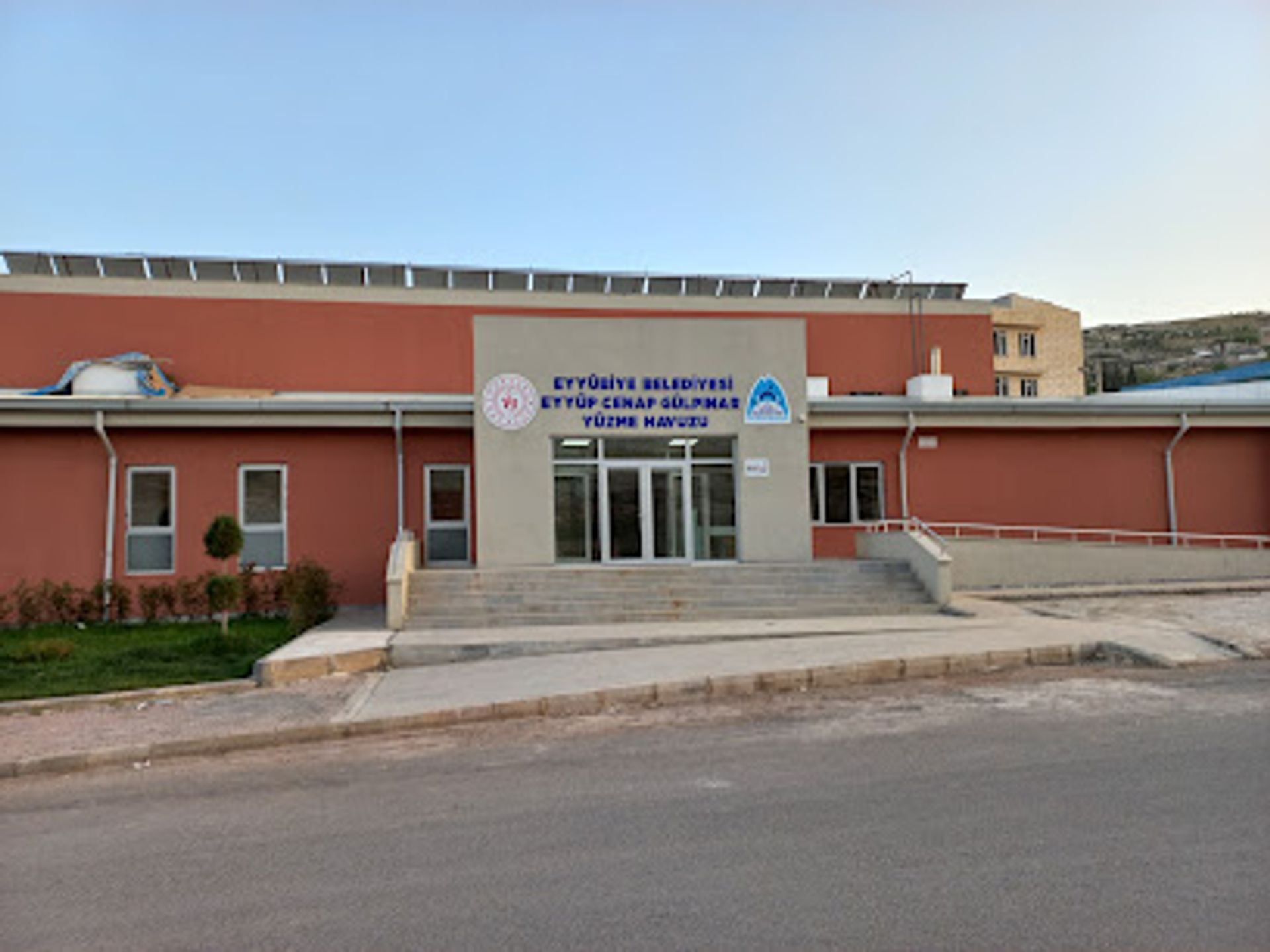 Eyyübiye Belediyesi Eyyüp Cenap Gülpinar Yüzme Havuzu