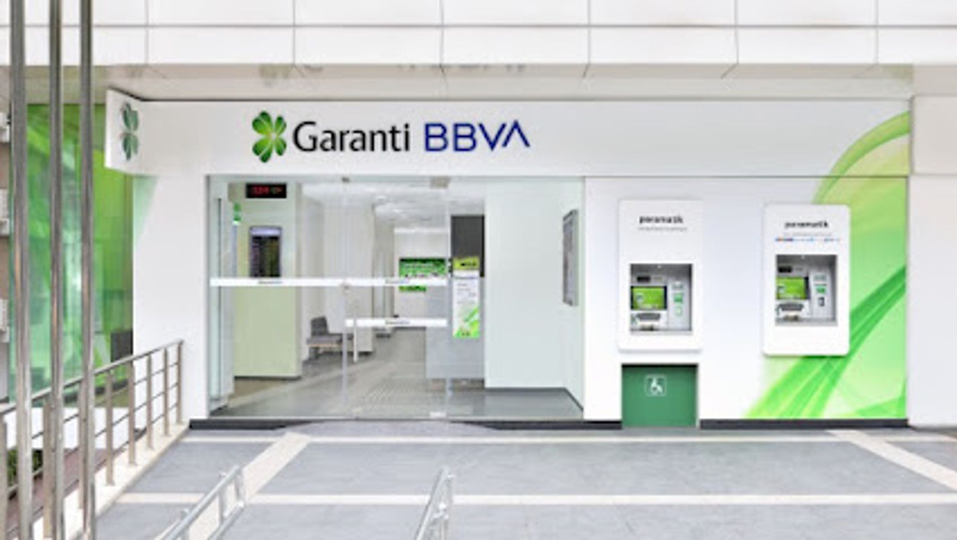 Garanti BBVA Cumhuriyet Caddesi / Şanlıurfa Şubesi