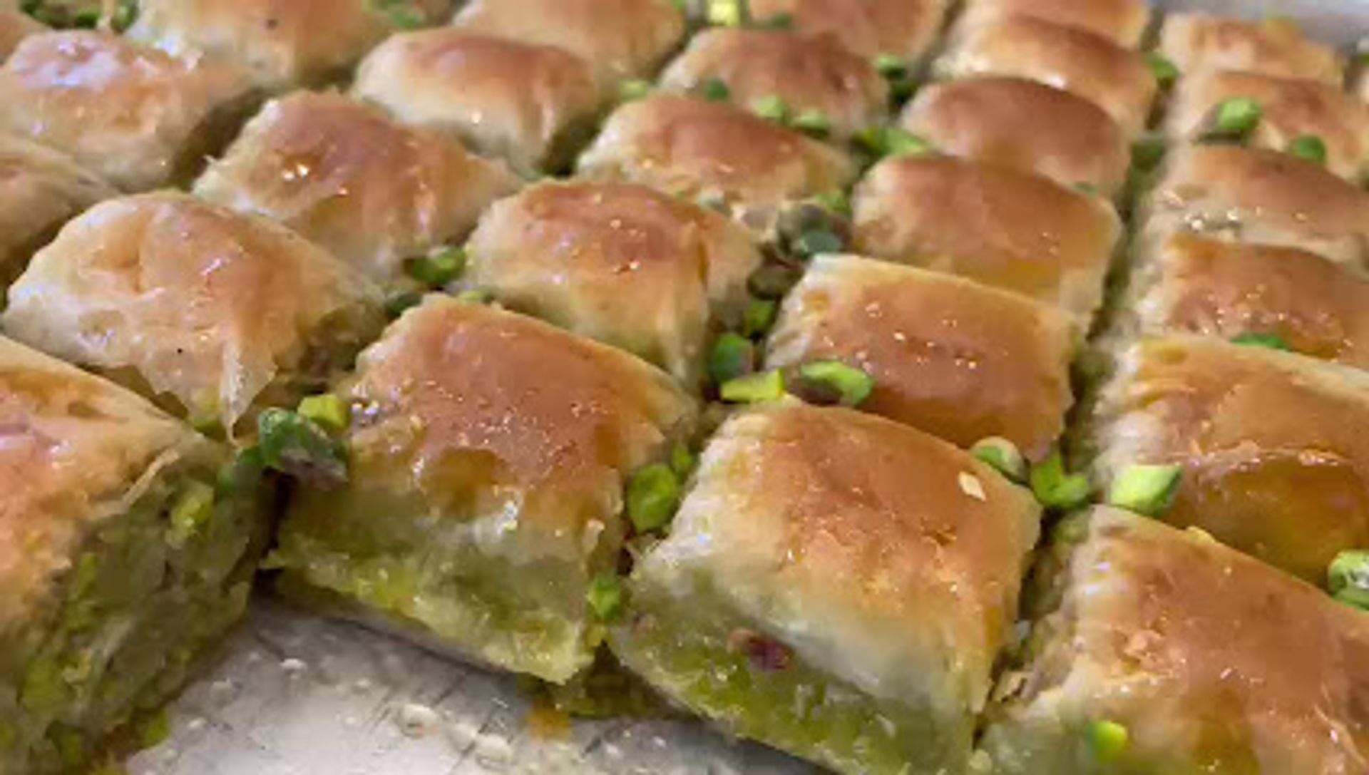 Sadezer Baklava Karaköprü