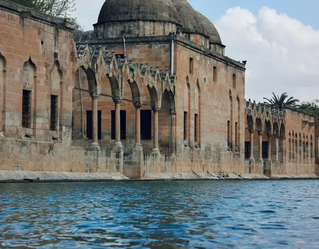 Balıklıgöl Şanlıurfa rehberi