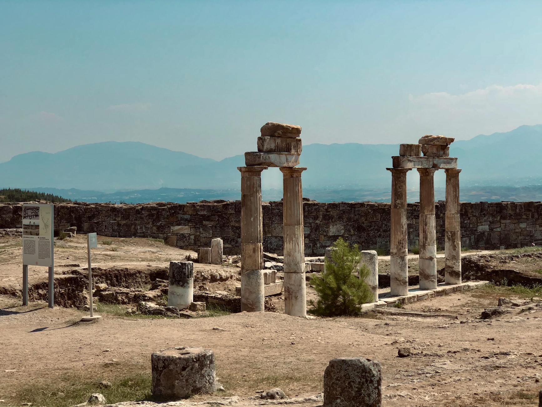Şanlıurfa'nın Antik Şehirleri ve Arkeolojik Alanları Rehberi