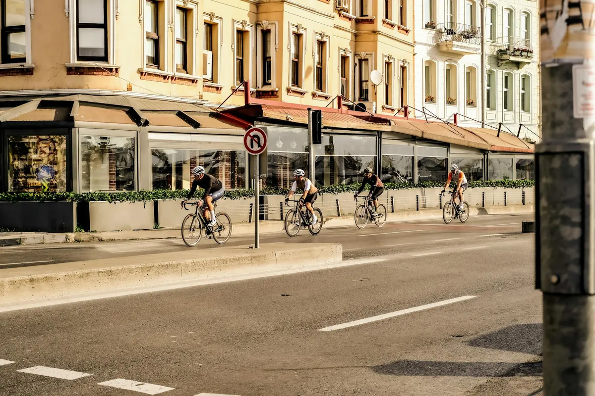 Şanlıurfa'da Bisiklet Rotaları: Şehir İçi ve Doğa Pedal Güzergahları Rehberi