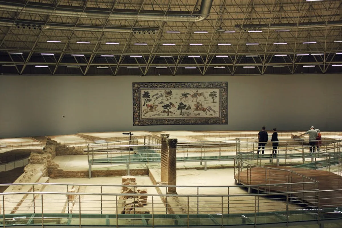 Şanlıurfa'da Çocuklarla Arkeoloji Eğitim Turu: En İyi 5 Rota