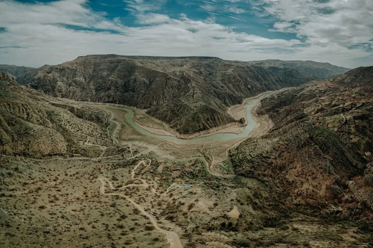 Şanlıurfa Coğrafyası ve İklim Rehberi: Topografya, Yağış ve Doğal Yapı
