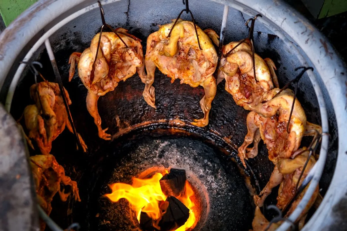 Şanlıurfa'da Et Yemekleri: Kuyu Kebabı, Tandır ve Ağır Ateş Lezzetleri