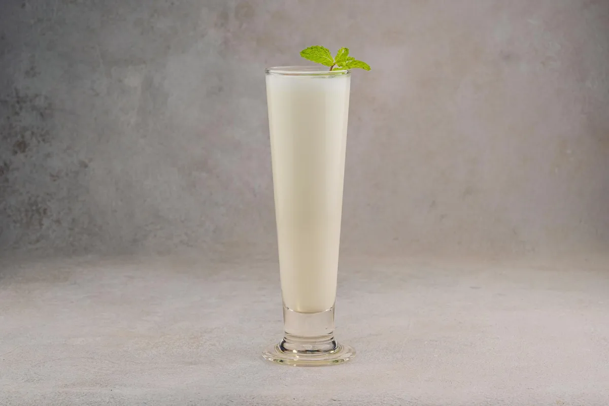 Şanlıurfa'nın Geleneksel İçecekleri: Ayran, Şerbet, Boza ve Meyve Suları Rehberi
