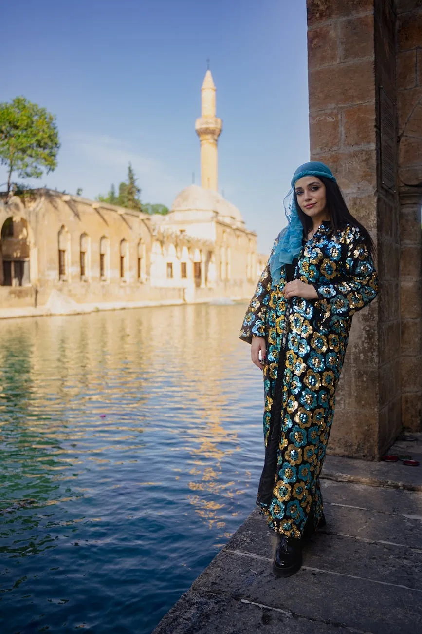 Sanlıurfa Baskortu: Kadın Giyiminin Renkleri ve Mirası(59 karakter)