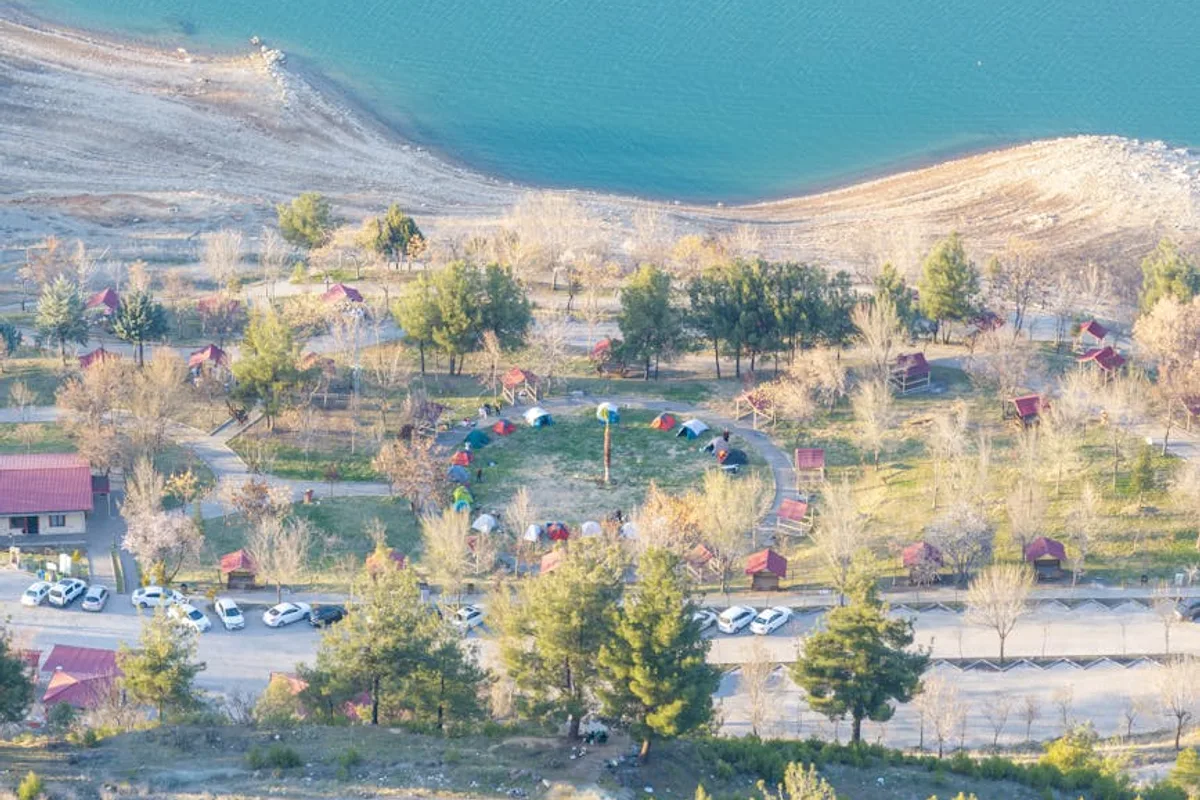 Şanlıurfa'da Kamp Alanları: Karavan, Çengel ve Doğa İçinde Konaklama