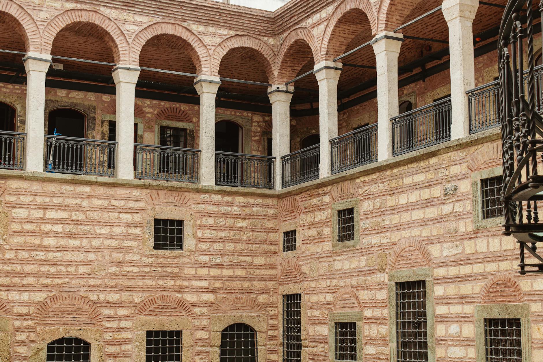 Şanlıurfa'da Konaklama: Otel Rehberi