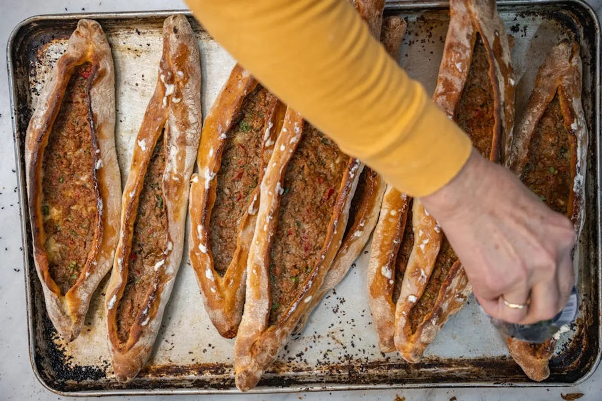 Şanlıurfa'da Lahmacun ve İnce Pide: Hamur Ustası ve Fırın Rehberi