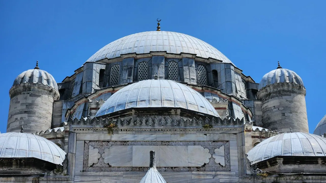 Şanlıurfa'nın Osmanlı Dönemi Mimarisi: Hanlar, Hamamlar ve Camiler
