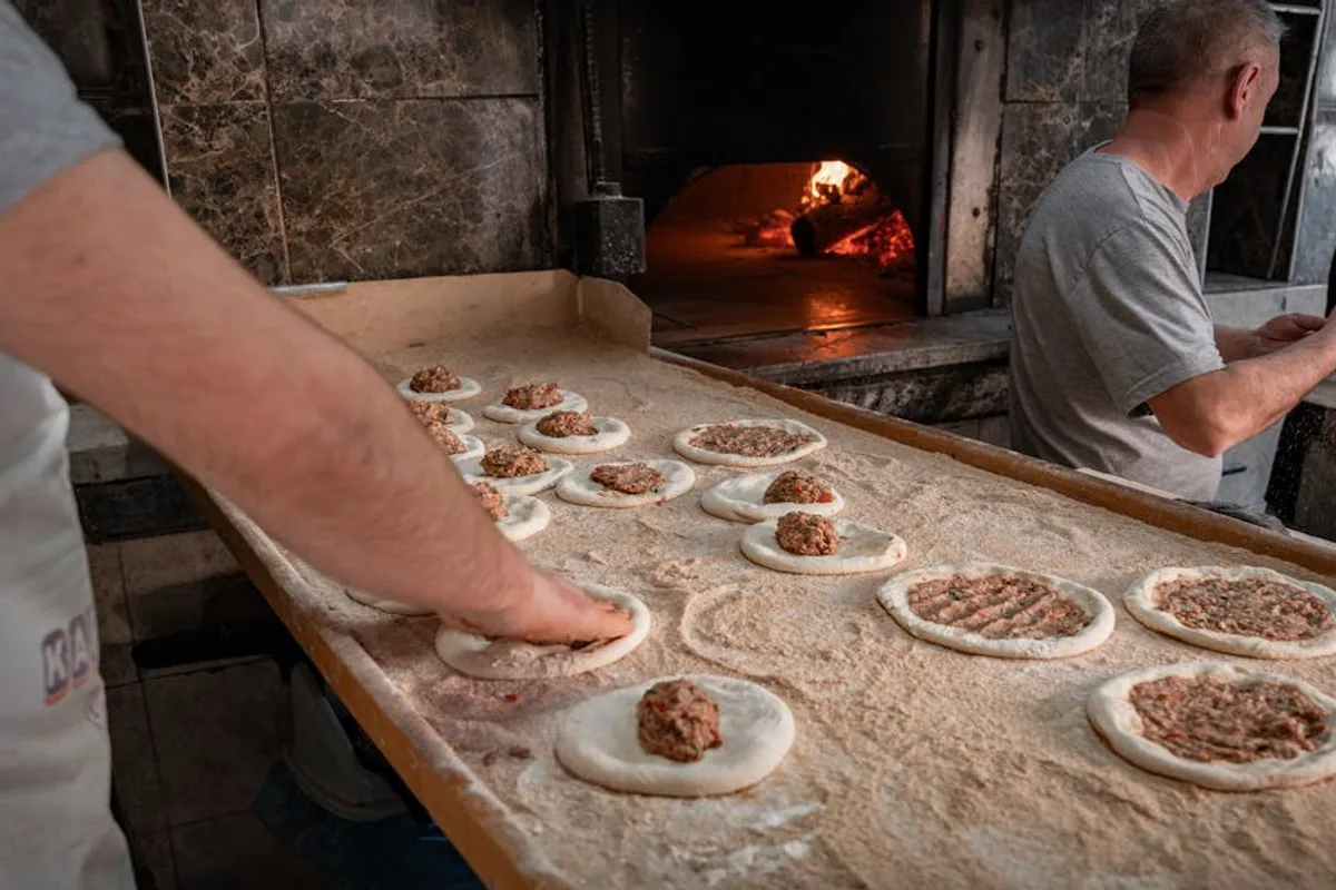 Şanlıurfa Pide ve Lahmacun Fırınları Rehberi: En Lezzetli Adresler