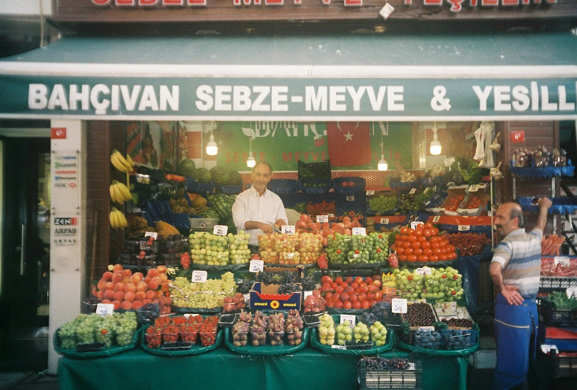 Sanlıurfa’nın Altın Meyveleri: Mevsimlik Rehberi