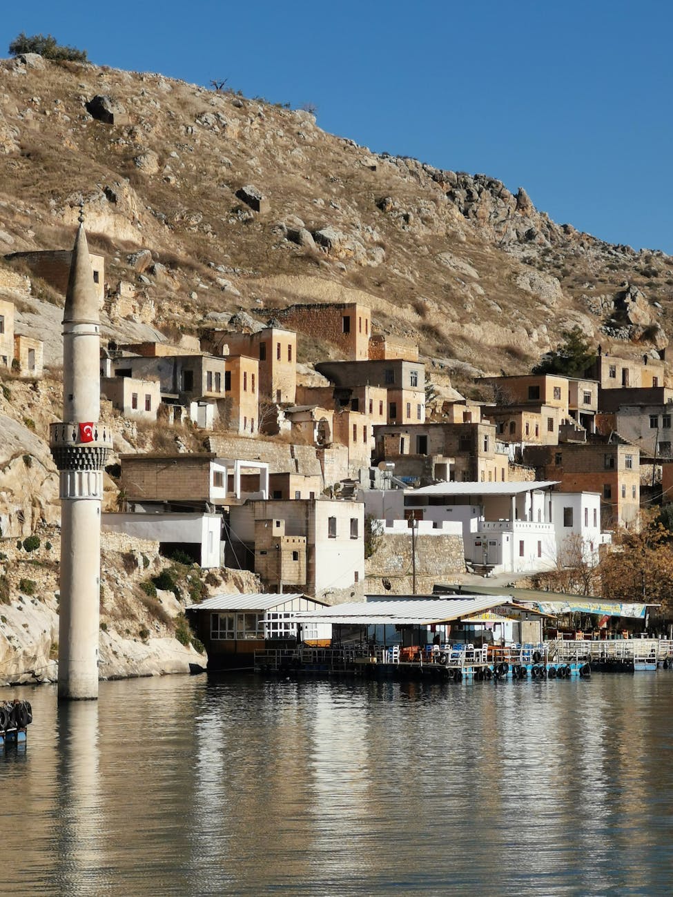 Şanlıurfa Su Altındaki Köyler