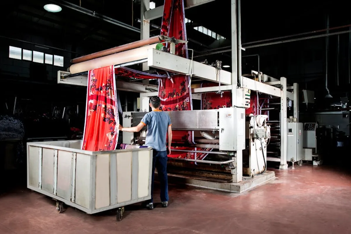 Şanlıurfa'da Toptan Tekstil ve Giyim Üretimi: Fabrika ve Toptancılar