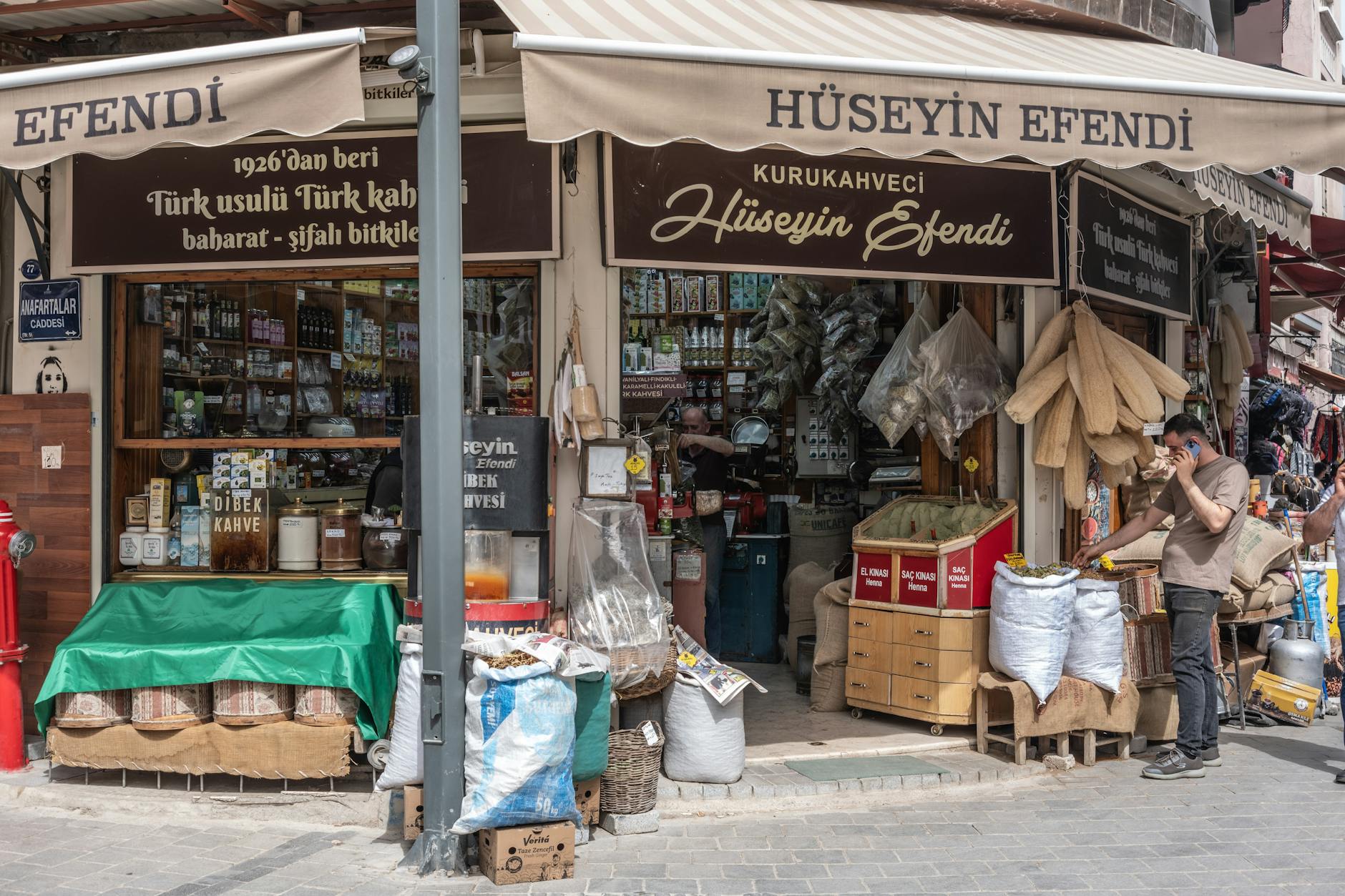 Şanlıurfa'da Alışveriş Rehberi: Kapalı Çarşıdan AVM'ye