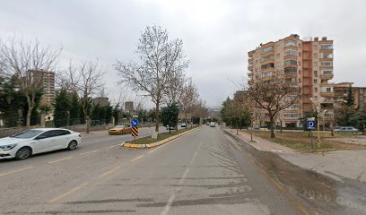 ÇELİK ERKEK KUAFÖR SALONU