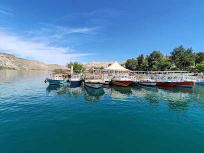 Halfeti Tekne Turu Mehmet Kaptan
