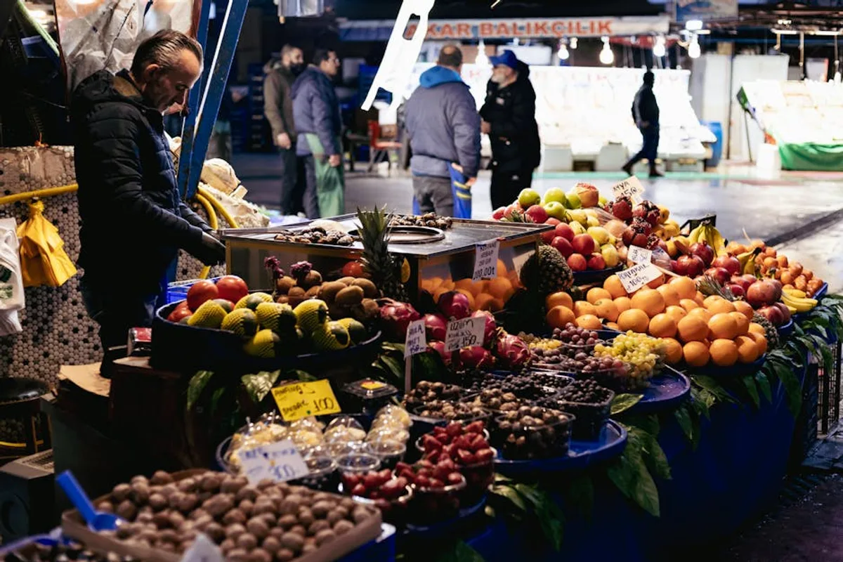 Haliliye Meyve Pazarı