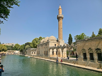 Halilürrahman Medresesi