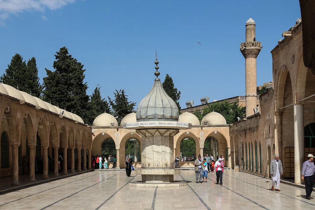 Mevlidi Halil Cami