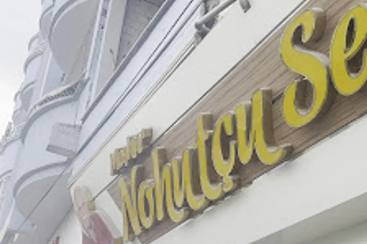 Nohutçu Seyit Usta ve oğlu kadir usta