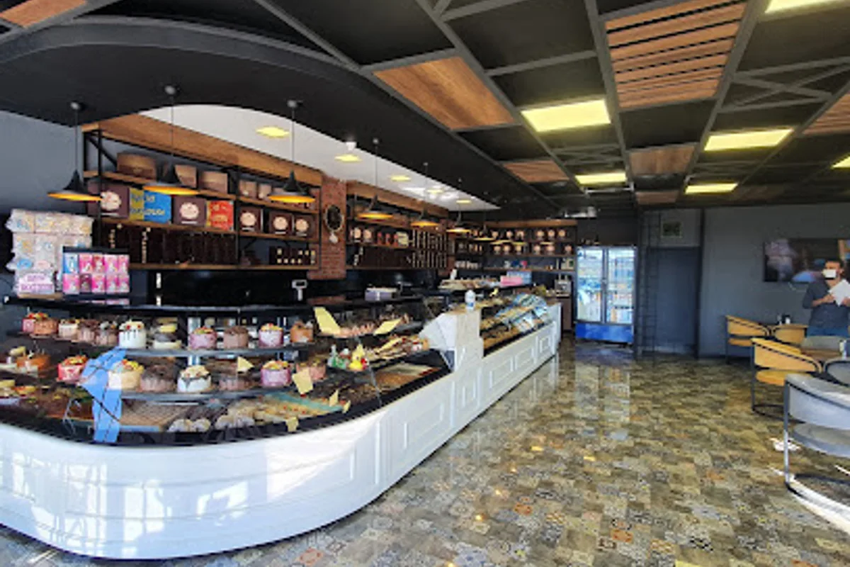 Tarcin Cafe